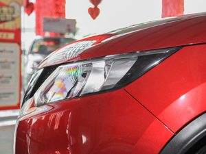 20172.0L XV Prem CVTA ^