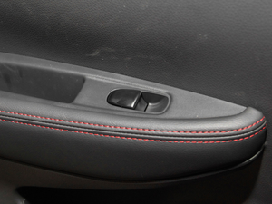 20172.0L XV Prem CVTA g