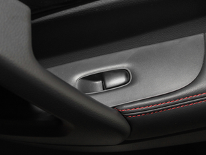 20172.0L XV Prem CVTA g