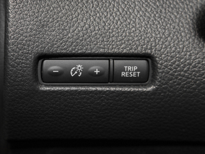 20172.0L XV Prem CVTA п؅^