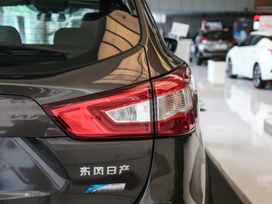 20172.0L XV Prem CVTA (ji)^