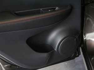 20172.0L XV Prem CVTA g