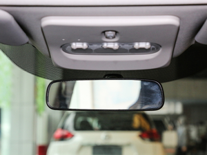 20172.0L XV Prem CVTA g