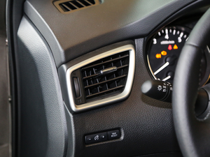 20172.0L XV Prem CVTA п؅^