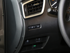 20172.0L XV Prem CVTA п؅^