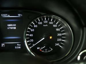 20172.0L XV Prem CVTA п؅^