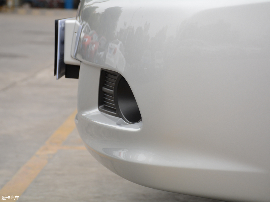 2018��܎�� ���� 1.6XE+ CVT�I�Ȱ�