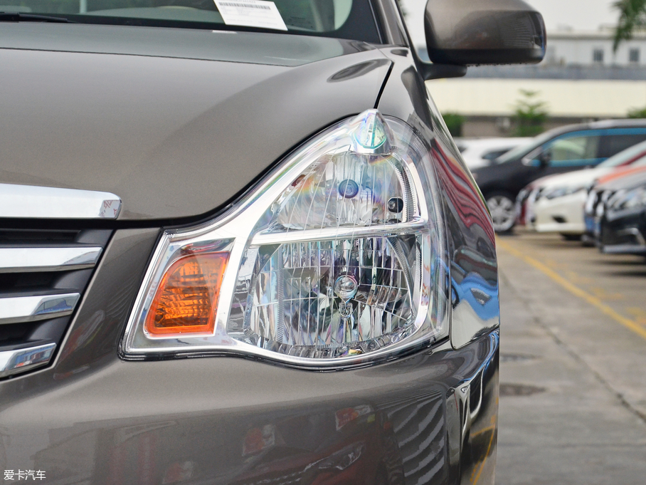 2018܎ (jng) 1.6XE CVTm V