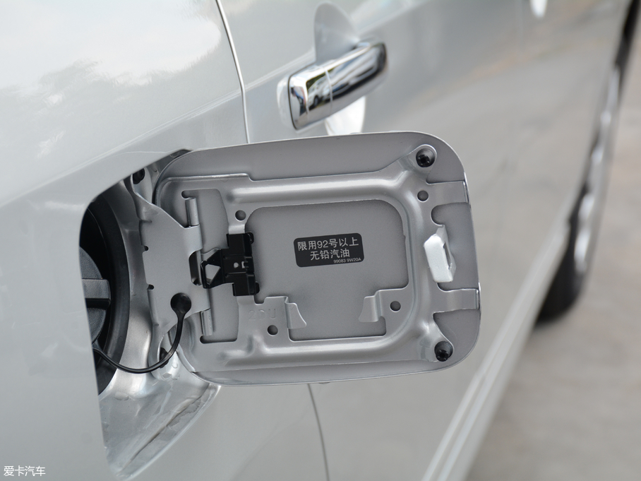 2018܎ (jng) 1.6XE CVTm V