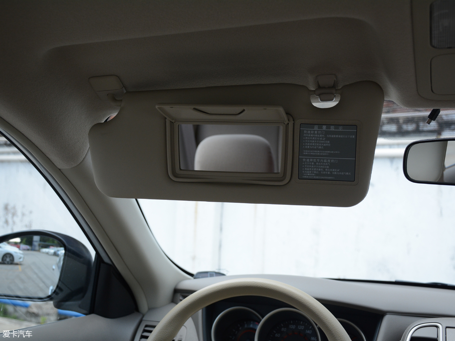 2018܎ (jng) 1.6XE CVTm (gu)V