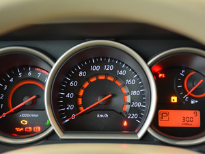 2018(jng) 1.6XE+ CVTA п؅^(q)