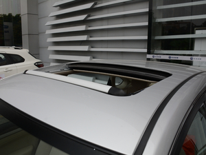 2018 1.6XE+ CVTIȰ ^