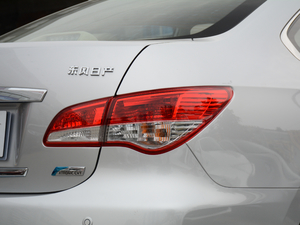 2018 1.6XE+ CVTIȰ ^