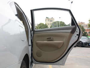 2018(jng) 1.6XE+ CVTI(lng)Ȱ g