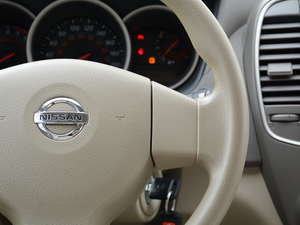 2018(jng) 1.6XE+ CVTI(lng)Ȱ п؅^(q)