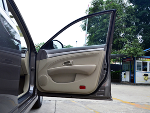 2018(jng) 1.6XE CVTm V g