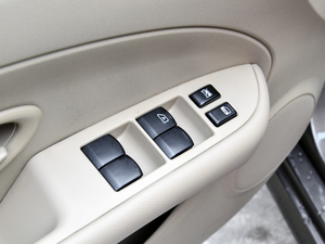 2018(jng) 1.6XE CVTm V {܇ƅ^(q)	