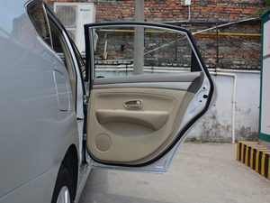 2018 1.6XE CVTm V g