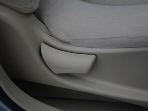 2018 1.6XE CVTm V g