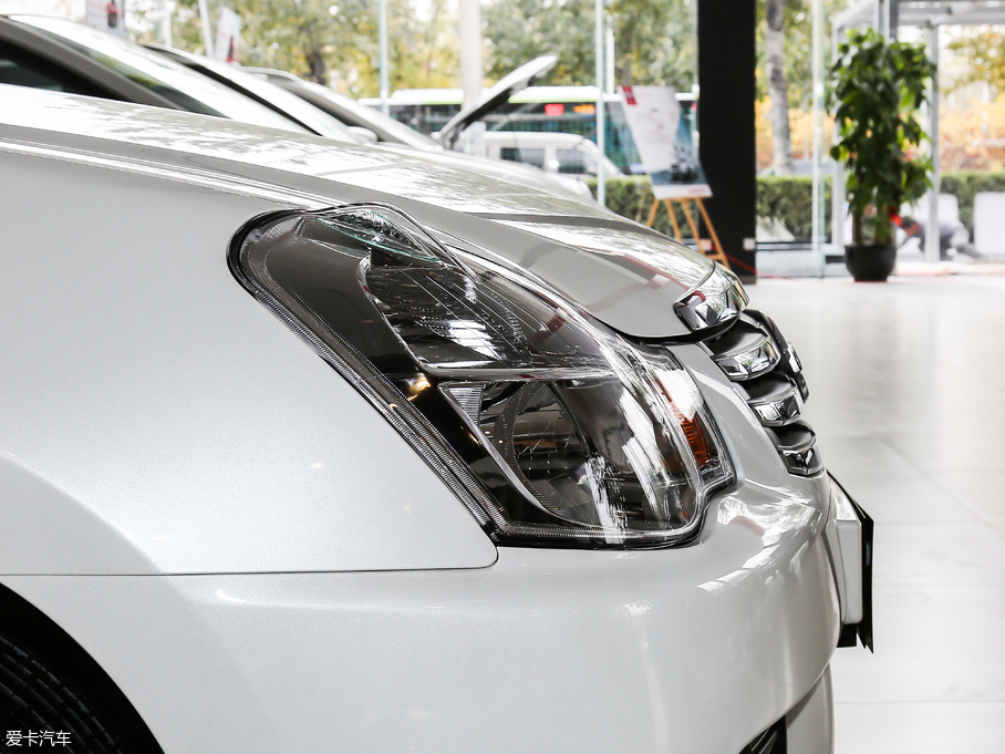 2019܎  1.6XE+ CVT(lin)IȰ V