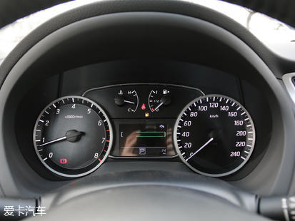 東風日產2018款軒逸