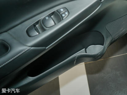 東風日產2018款軒逸