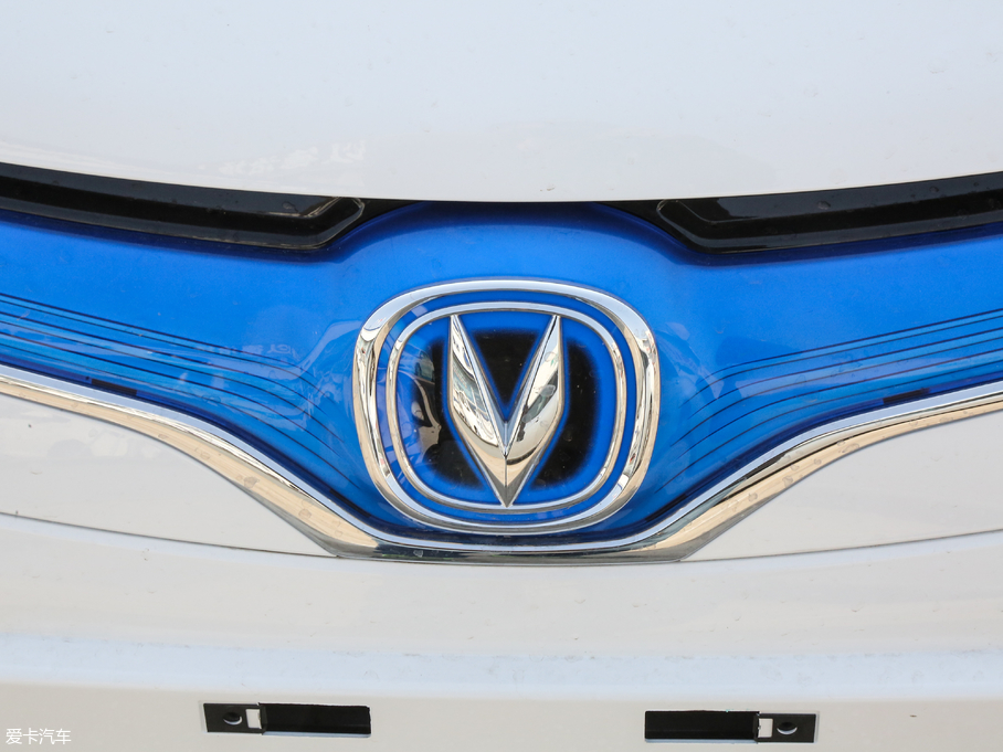 2018EV 260 (bio)(zhn) 251kmm(x)