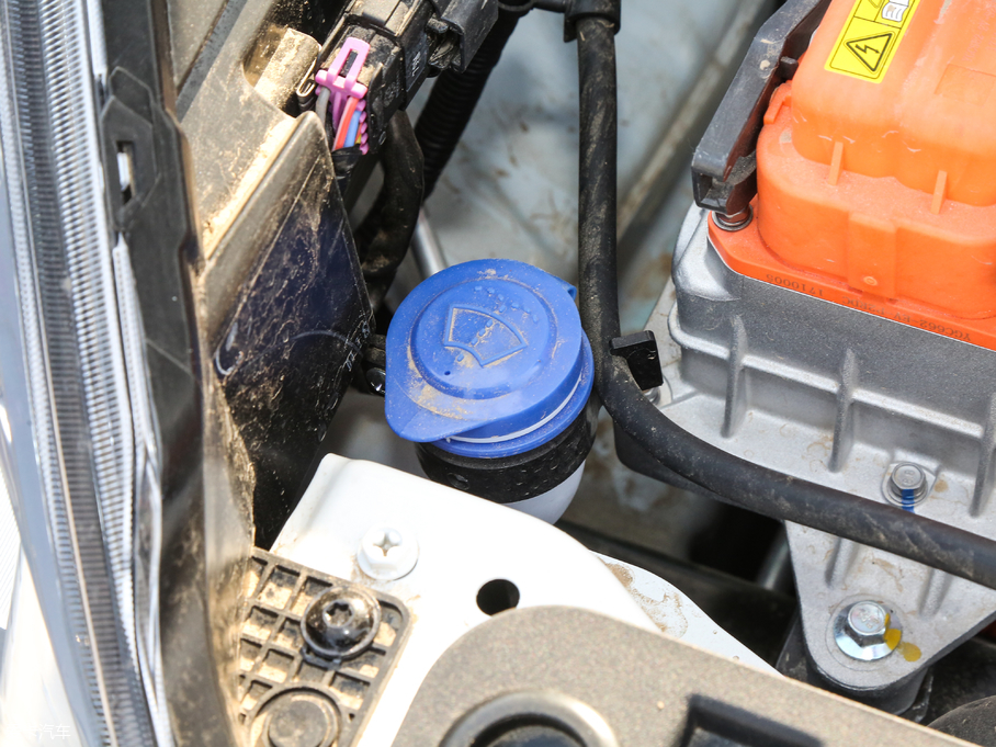 2018���EV 260 �˜��� 251km�m�����