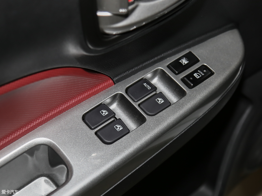 2018EV 260 r 251kmm(x)