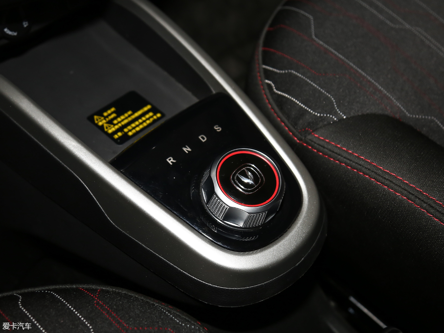 2018EV 260 r 251kmm(x)