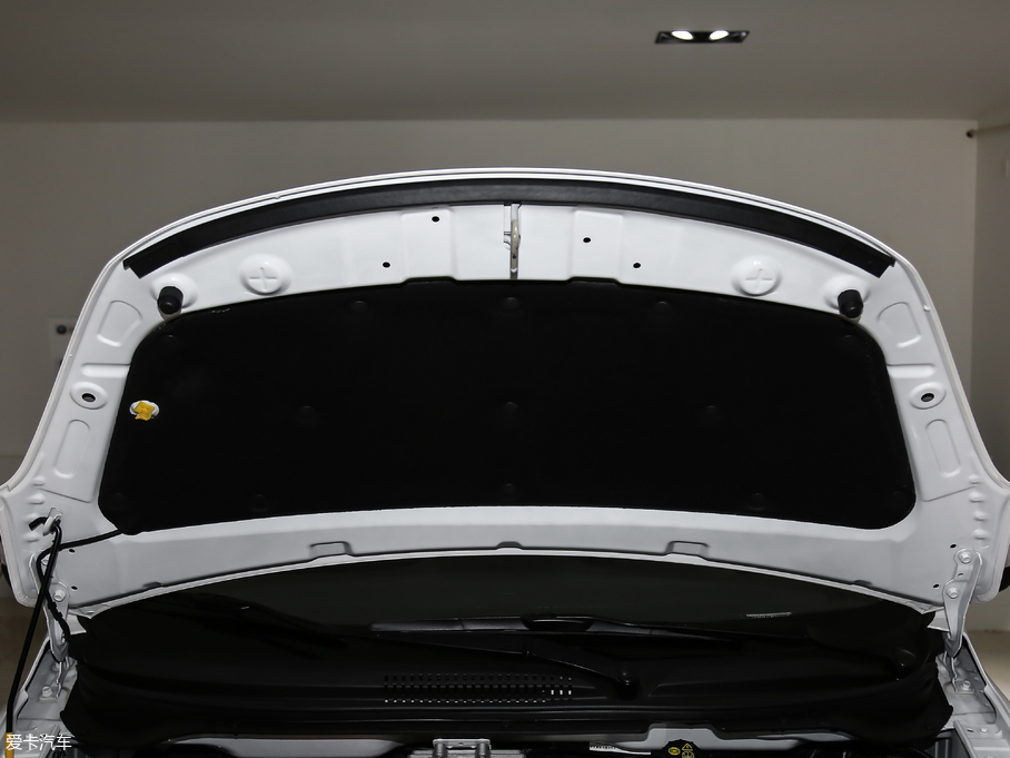 2018EV 260 r(sh) 251kmm(x)