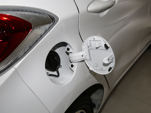 2018260 r 251kmm(x) w