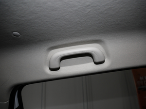 2018260 r 251kmm(x) g