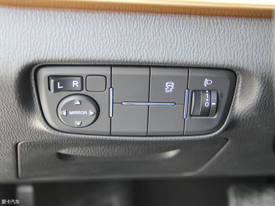 2018���݄�DT 1.6L �Ԅ�������