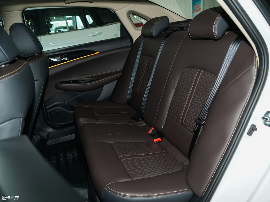 2018݄(dng)DT 1.6L Ԅ(dng)