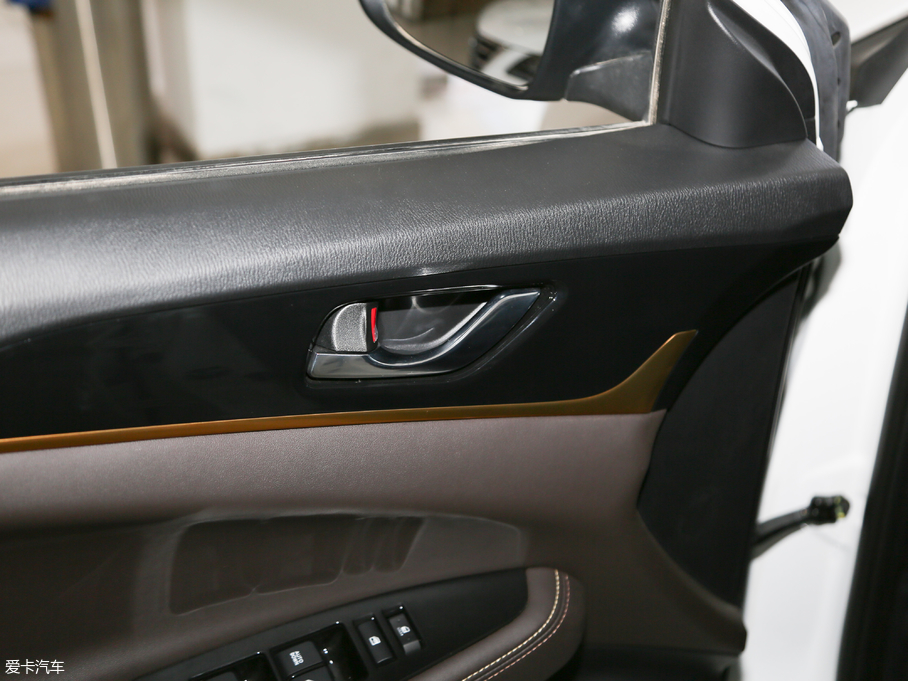 2018���݄�(d��ng)DT 1.0T �ք�(d��ng)������