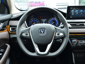 2018款1.6L 手动尊享版 方向盘