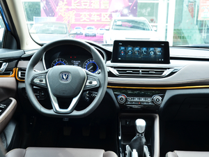 2018款1.6L 手动尊享版 中控台