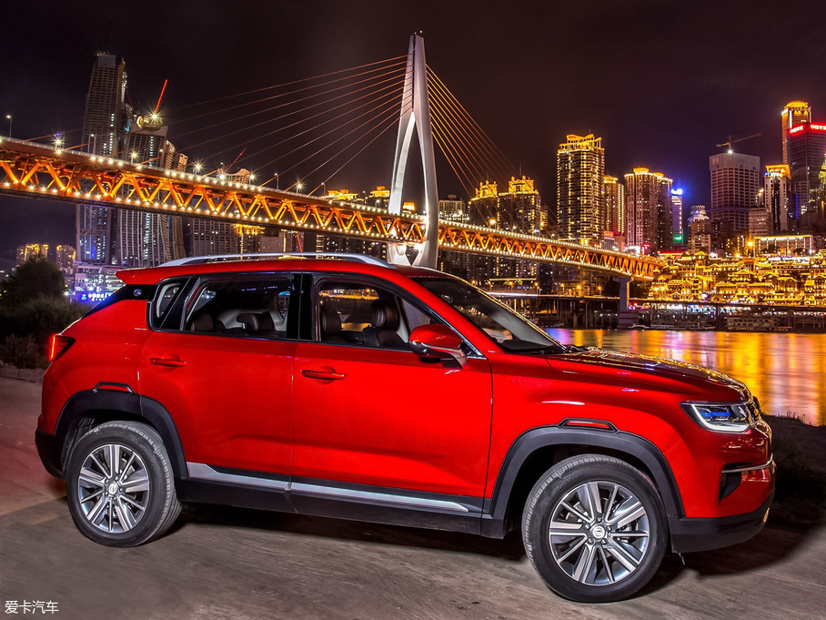 2018LCS35 PLUS 1.6L Ԅ V