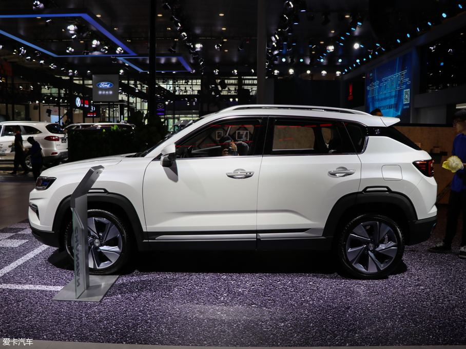 2018LCS35 PLUS 1.6L Ԅ V