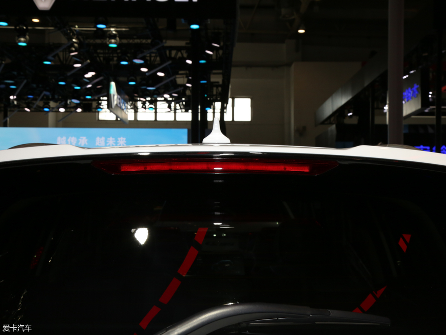 2018���L(zh��ng)��CS75 PHEV 1.5T PHEV�I(l��ng)����