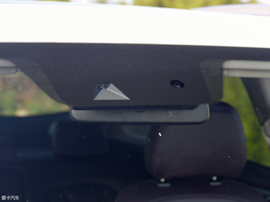 2018LCS75 PHEV 1.5T PHEVI