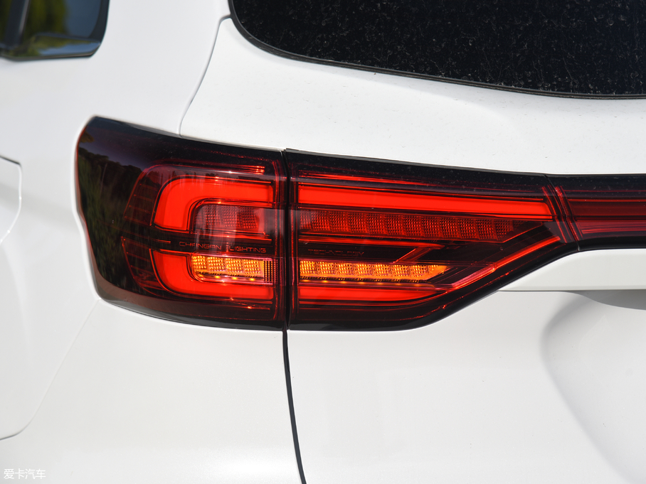 2018LCS75 PHEV 1.5T PHEVI