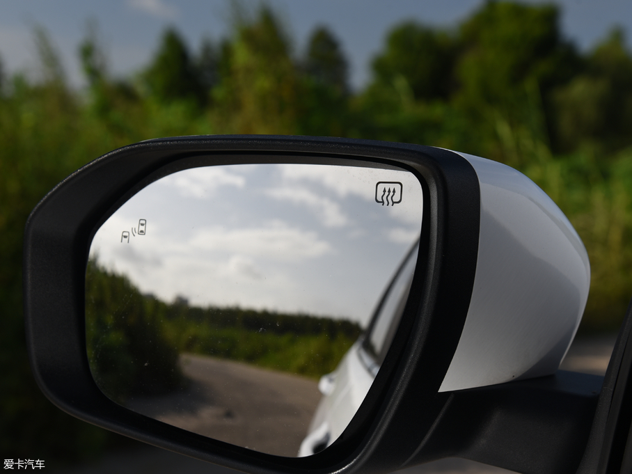 2018LCS75 PHEV 1.5T PHEVI