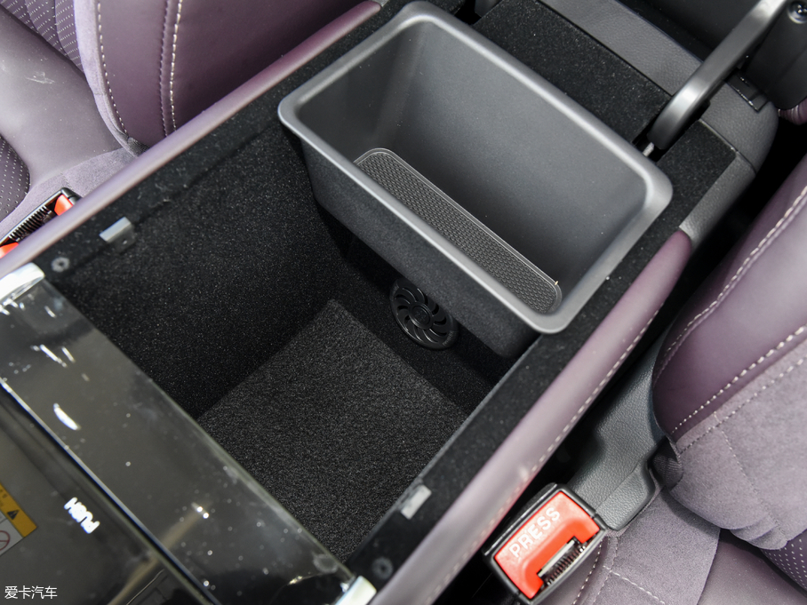 2018LCS75 PHEV 1.5T PHEVI