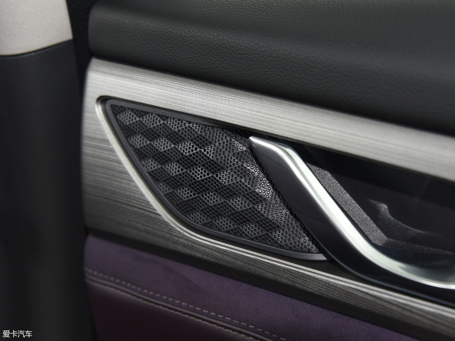 2018LCS75 PHEV 1.5T PHEVI(lng)