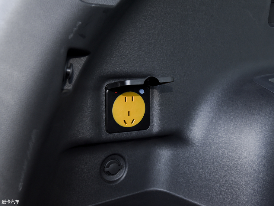 2018LCS75 PHEV 1.5T PHEVI