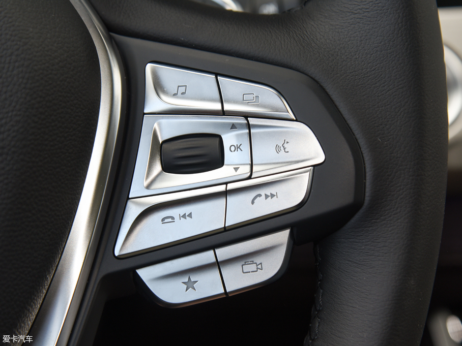 2018���L��CS75 PHEV 1.5T PHEV�I����