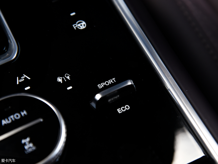 2018���L��CS75 PHEV 1.5T PHEV�I����