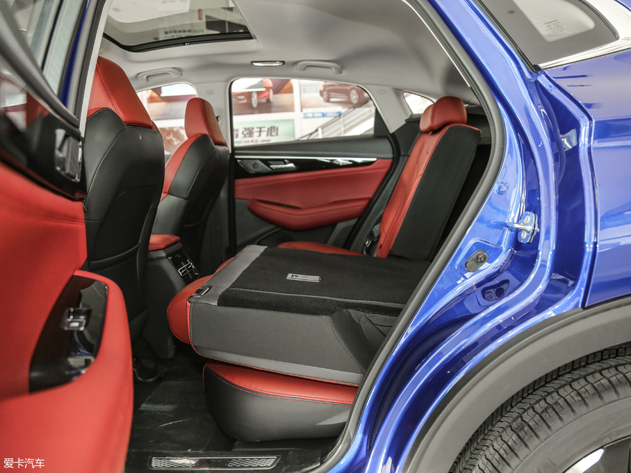 2019LCS85 COUPE 2.0T ǰ V